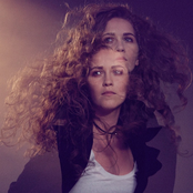 Rae Morris - List pictures