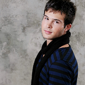 Cody Longo - List pictures