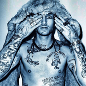 Riff Raff - List pictures