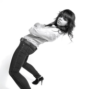 Fefe Dobson - List pictures