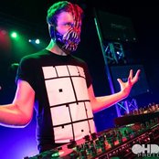 Zomboy - List pictures