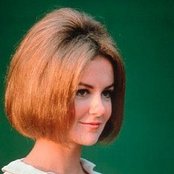 Shelley Fabres - List pictures