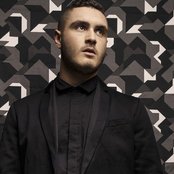 Nadav Guedj - List pictures