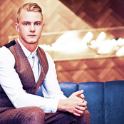 Ed Drewett - List pictures