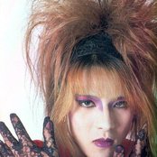 Yoshiki - List pictures