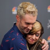 Christina Grimmie & Adam Levine - List pictures