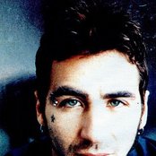 Sully Erna - List pictures