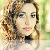 Aly Michalka - List pictures