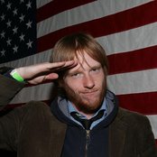 Kevin Devine - List pictures