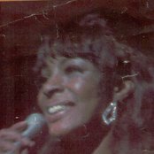 Martha Reeves & The Vandellas - List pictures