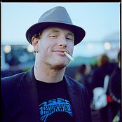 Corey Taylor - List pictures