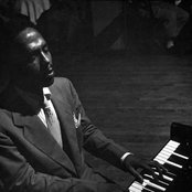 Bud Powell - List pictures