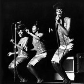 Martha Reeves & The Vandellas - List pictures