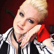 Cyndi Lauper - List pictures