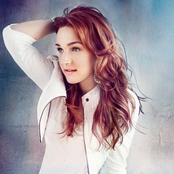 Victoria Duffield - List pictures