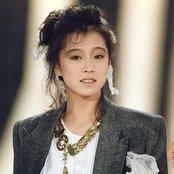 Akina Nakamori - List pictures