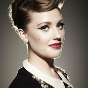 Ella Henderson - List pictures