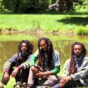 Israel Vibration - List pictures