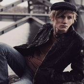 Ulrik Munther - List pictures