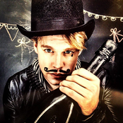 Chord Overstreet - List pictures