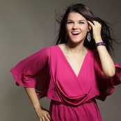 Saara Aalto - List pictures