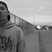 Phora - List pictures