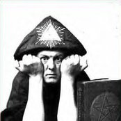 Aleister Crowley - List pictures