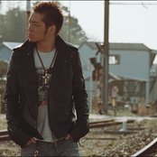 Shunsuke Kiyokiba - List pictures