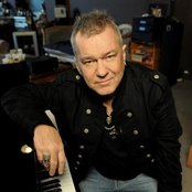 Jimmy Barnes - List pictures