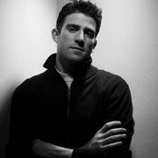 Bryan Greenberg - List pictures