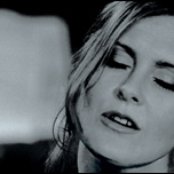 Alison Moyet - List pictures