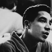 Smokey Robinson - List pictures