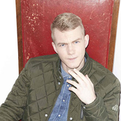 Ed Drewett - List pictures