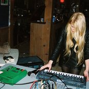 Pharmakon - List pictures