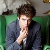 Bastian Baker - List pictures