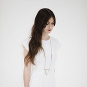 Weyes Blood - List pictures