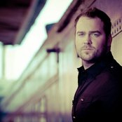 Lee Brice - List pictures