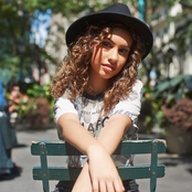 Alessia Cara - List pictures