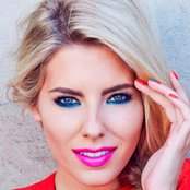 Mollie King - List pictures