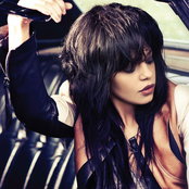 Fefe Dobson - List pictures