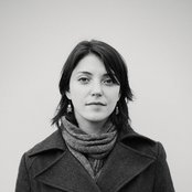 Sharon Van Etten - List pictures