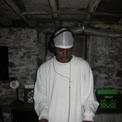 Dj Rellyrell - List pictures