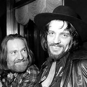 Waylon Jennings & Willie Nelson - List pictures