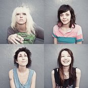 The Coathangers - List pictures