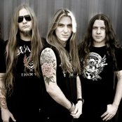 Almah - List pictures