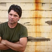 Chris Knight - List pictures