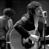 León Larregui - List pictures