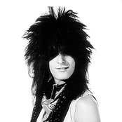 Nikki Sixx - List pictures