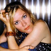 Cerys Matthews - List pictures