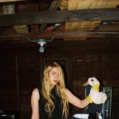 Pharmakon - List pictures